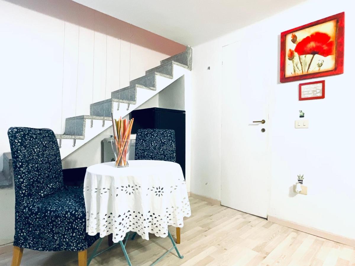 Apartment In 3 Minutes From Duomo Ingresso Via Dei Piatti Милан Экстерьер фото